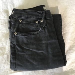 Madewell Momjean